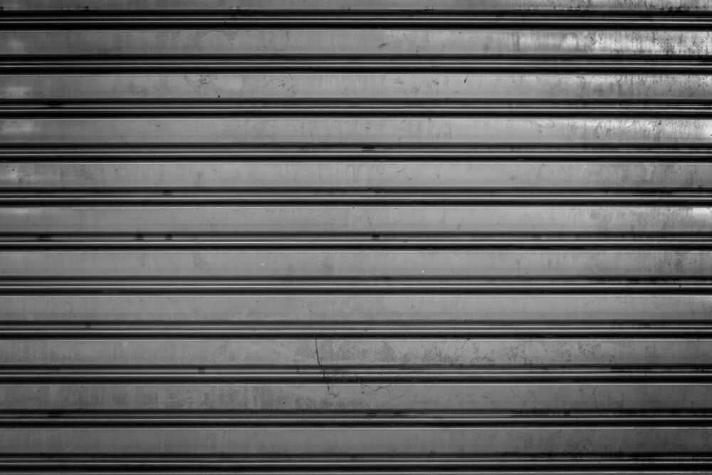 Garagentor aus Aluminium