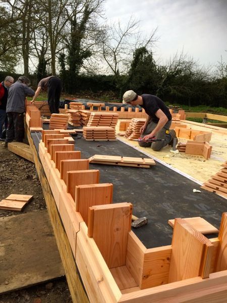 Aufbau eines Holzhauses