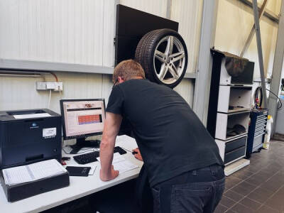 Garage Martin Biver — photo 16 miniature