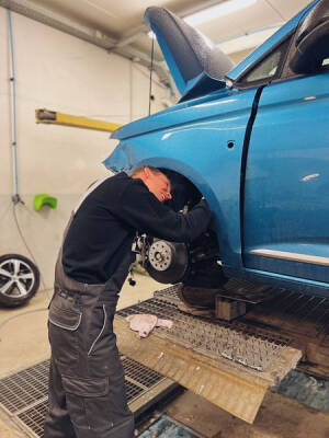 Garage Martin Biver — photo 14 miniature