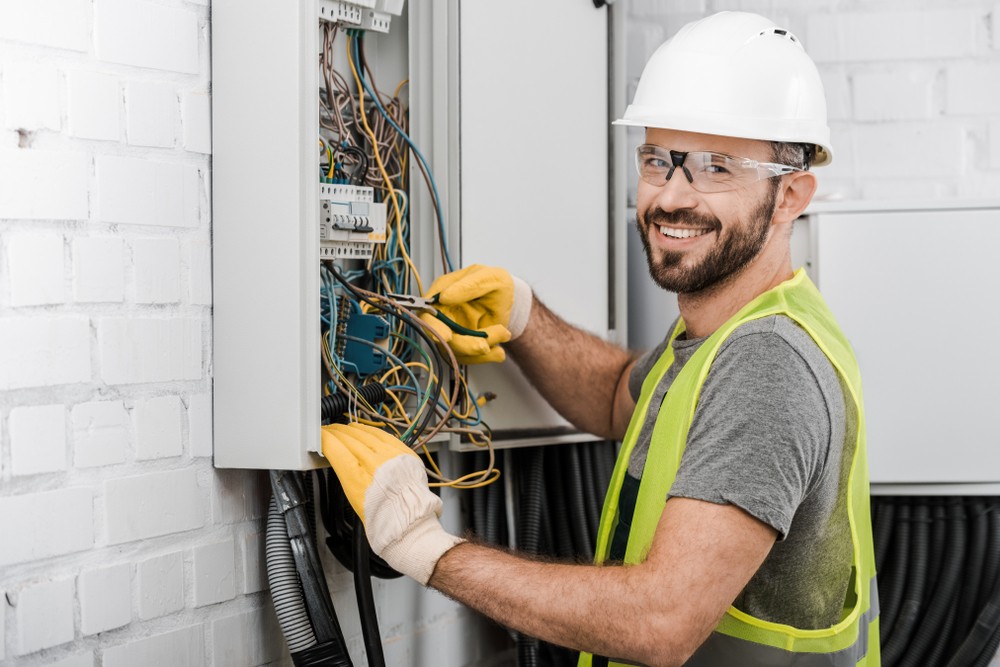 2000 Volts