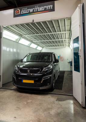 Garage Strotz — photo 9 miniature