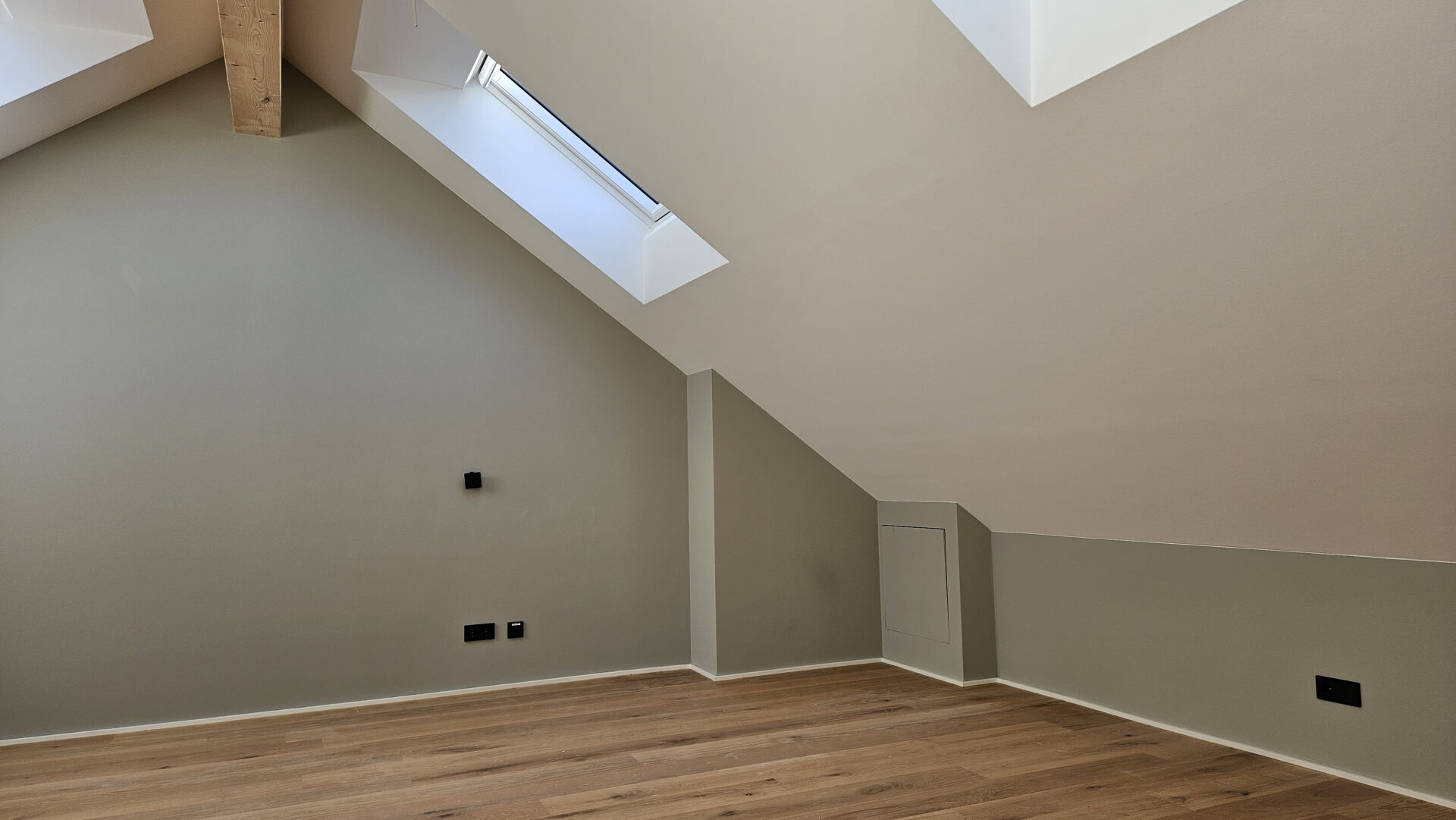 Krombach Parachèvements — photo 1