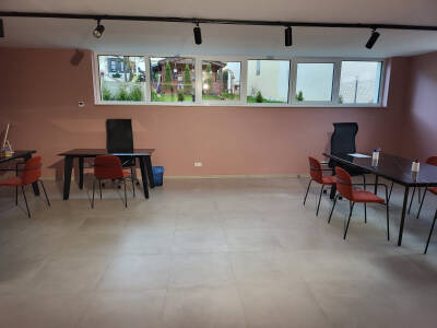 Photo 9