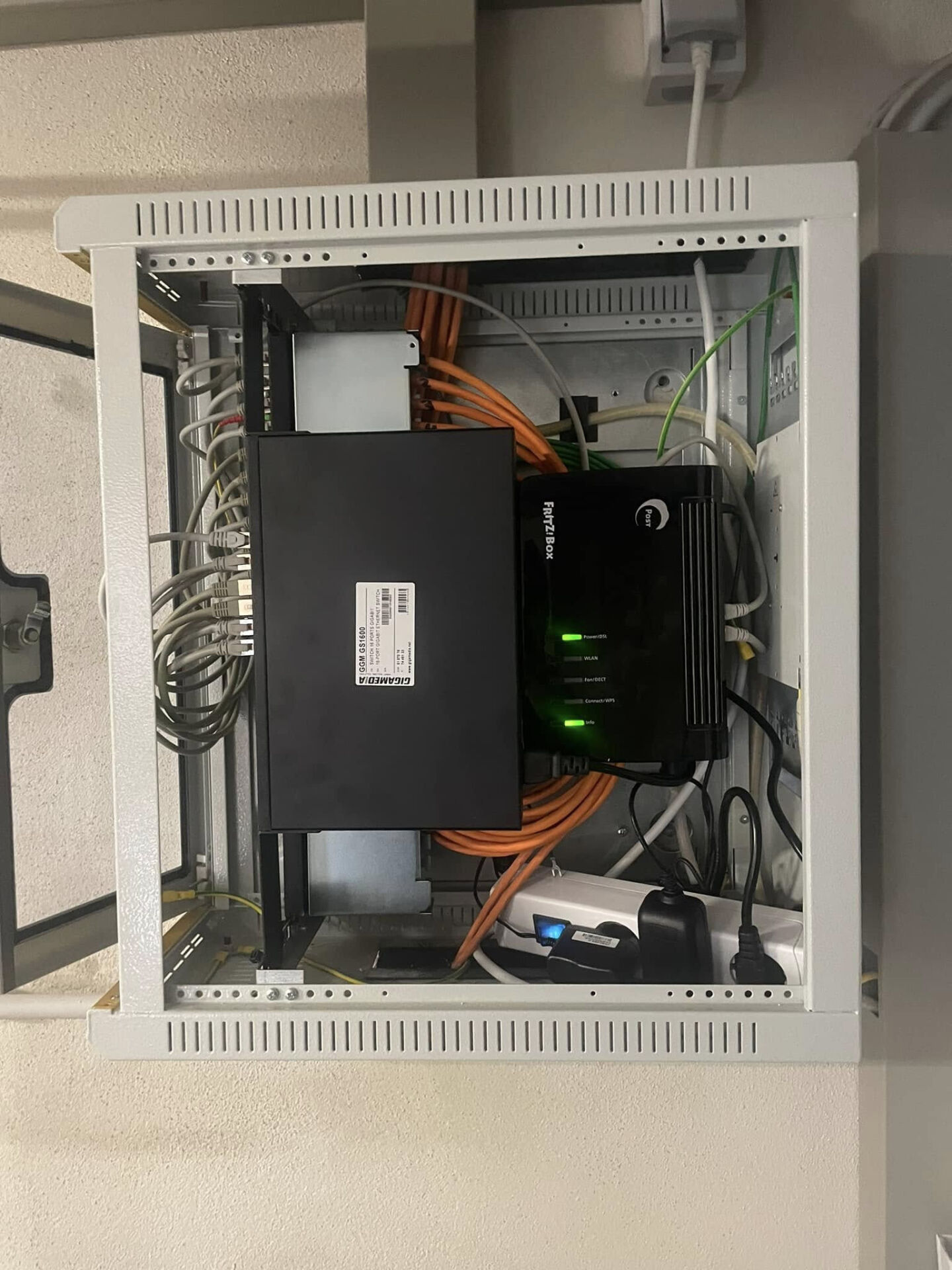 DonElectric — photo 5
