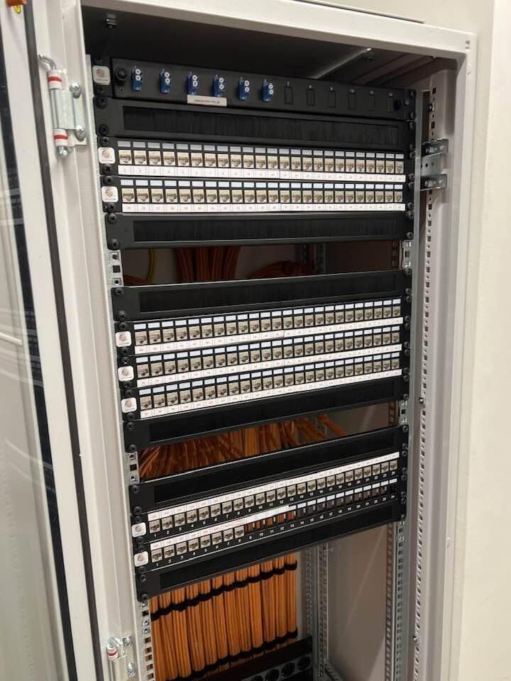 Power Systems — Foto 5
