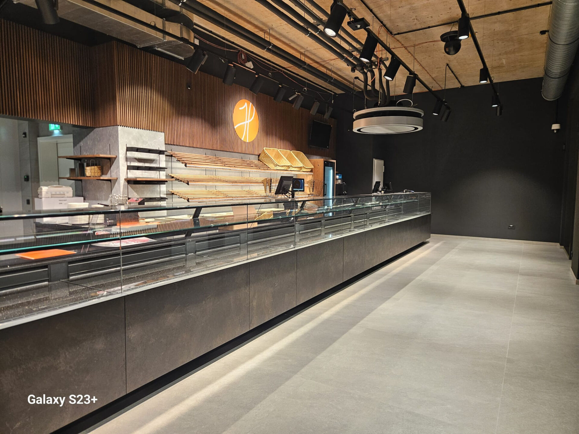 CDEL - Concept & Desgin Electric — Foto 34