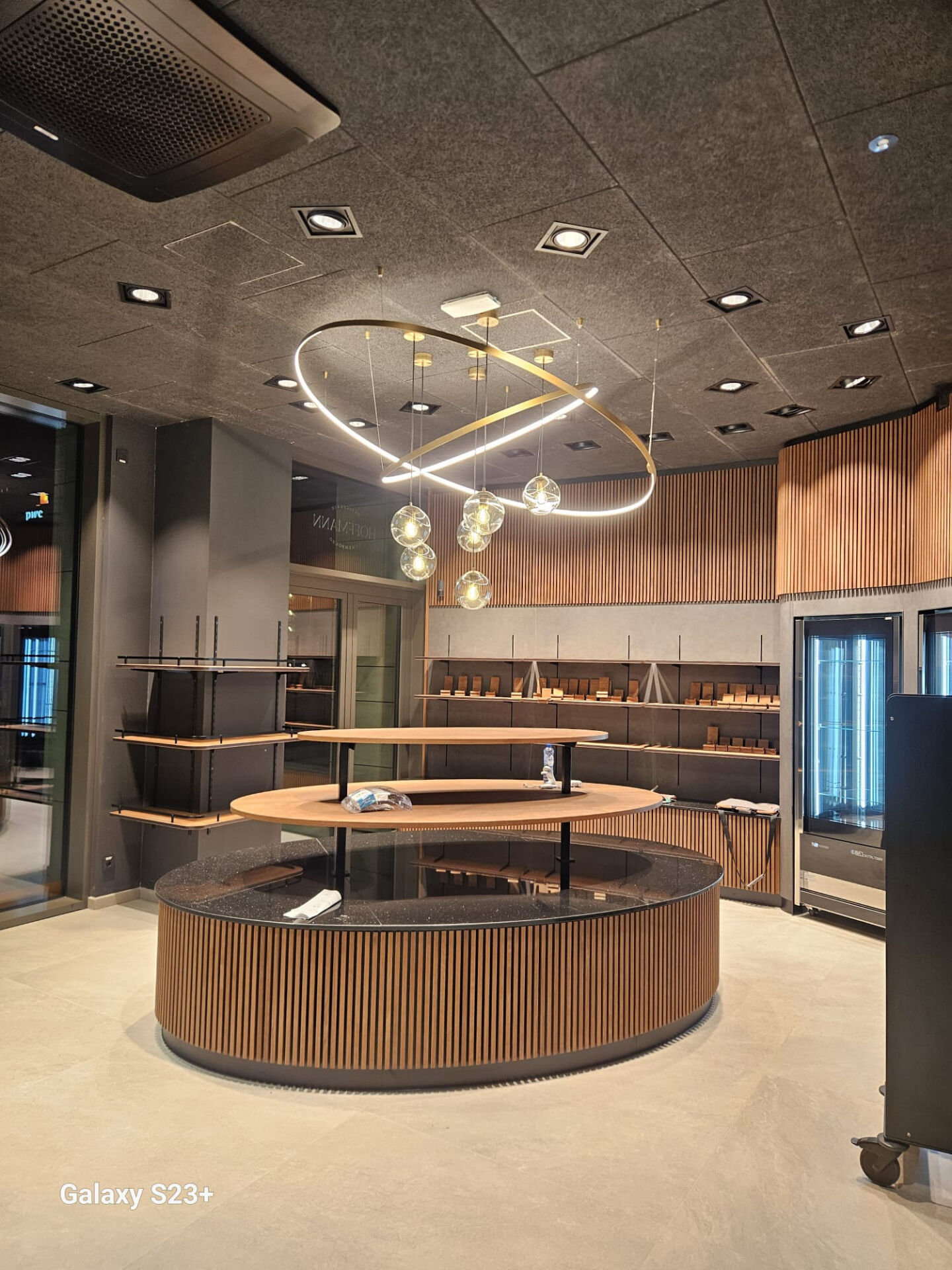 CDEL - Concept & Desgin Electric — Foto 24