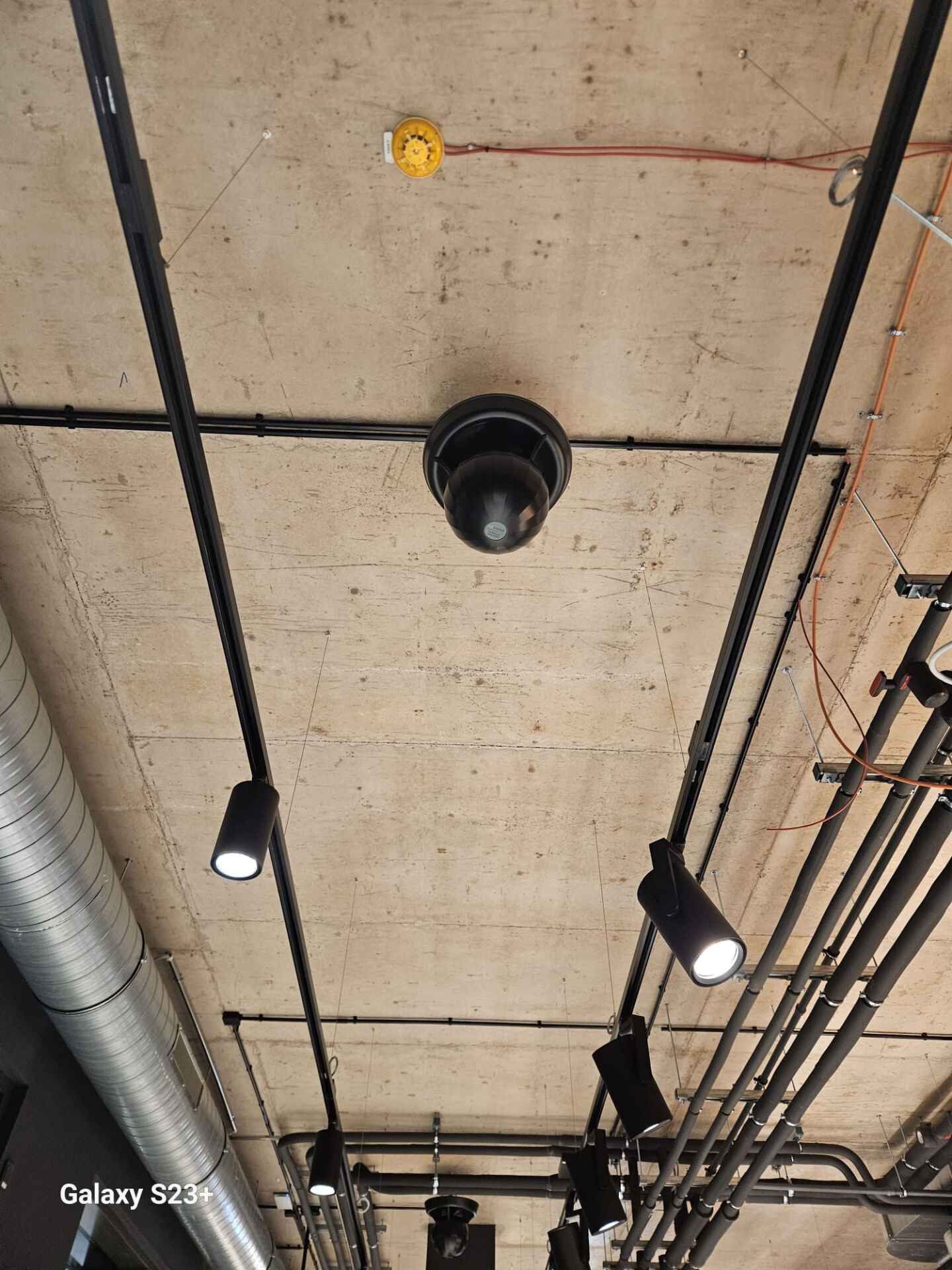 CDEL - Concept & Desgin Electric — Foto 38
