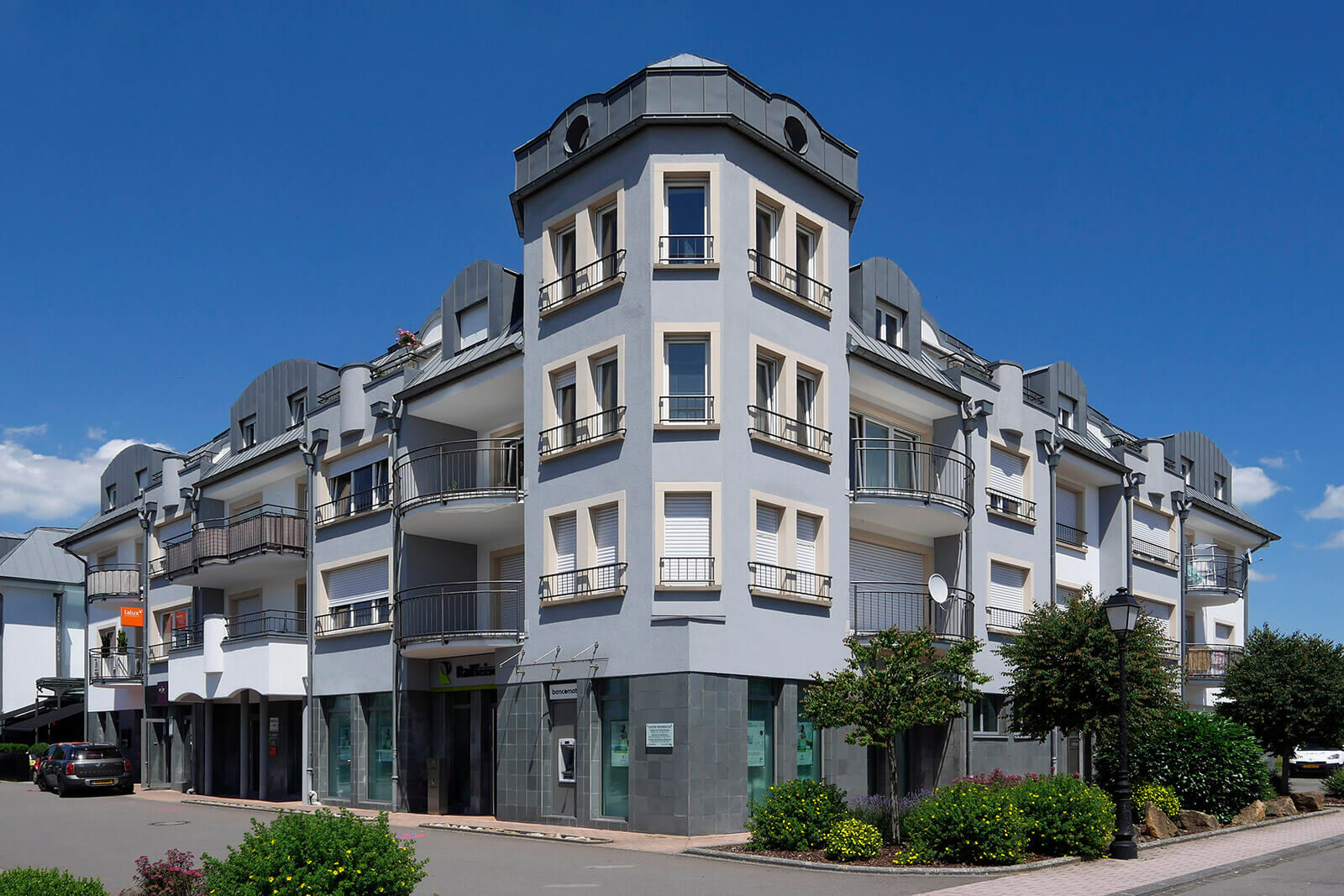 Painting, Decoration & Interior Design by Elia Peintures et Constructions in Ellange, project 1