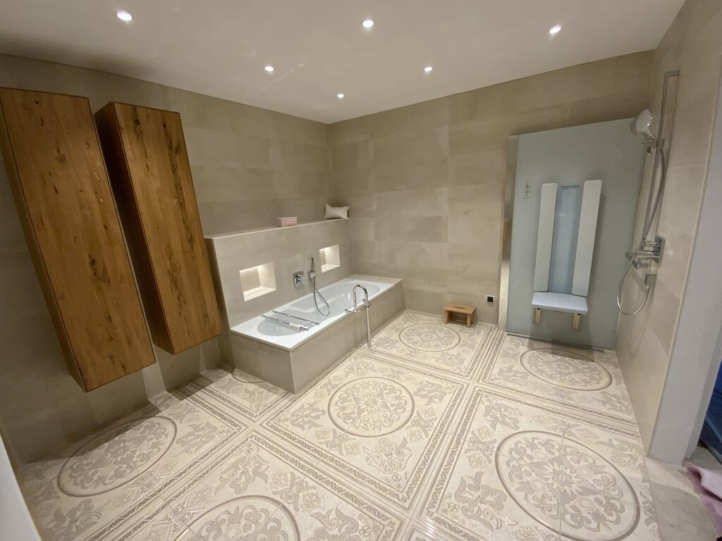 Bathroom, Sanitary & Plumbing by Fliesen Simmer in Echternach, project 10