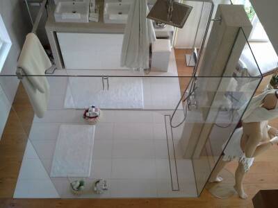 Luxemburger Glaswelt — photo 19 miniature
