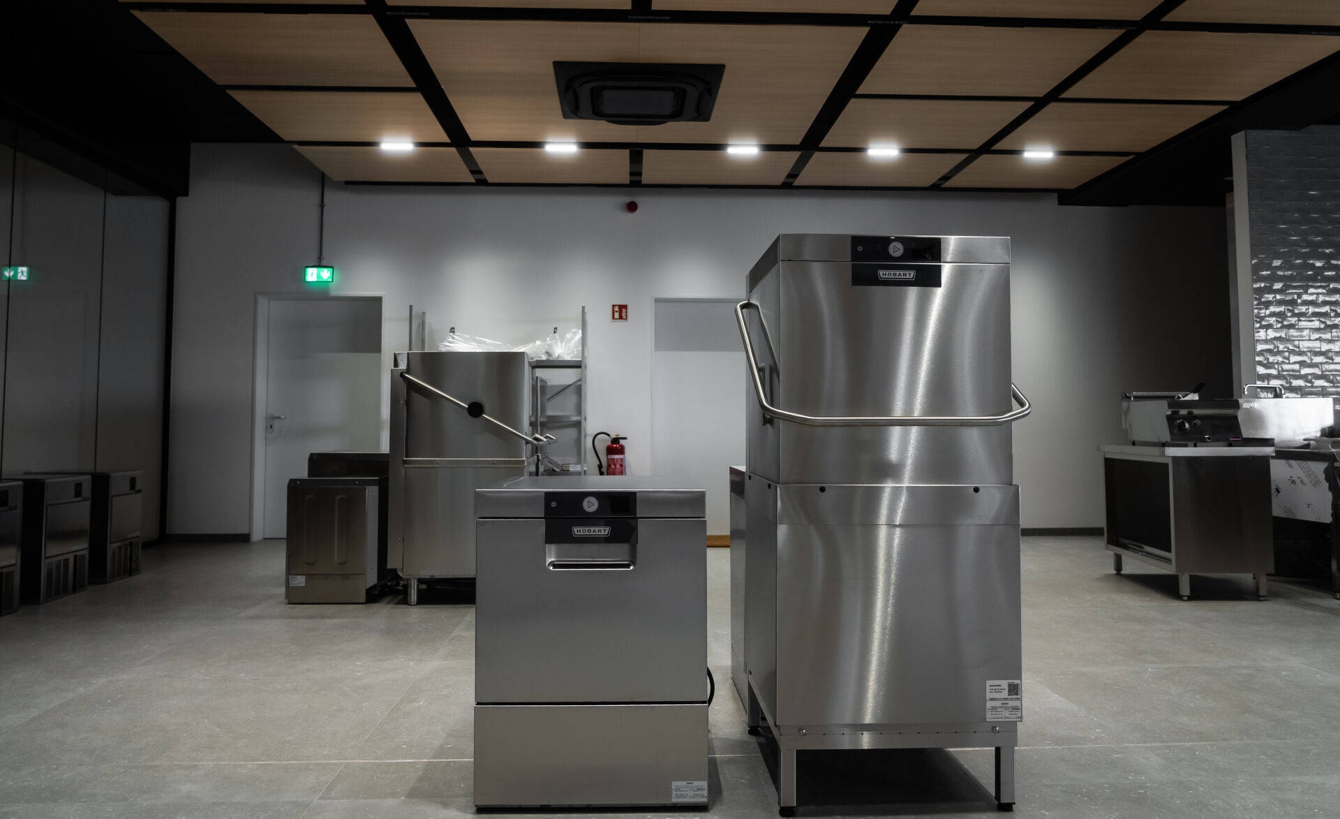 Weyland Kitchen & Cooling Solutions — Foto 17