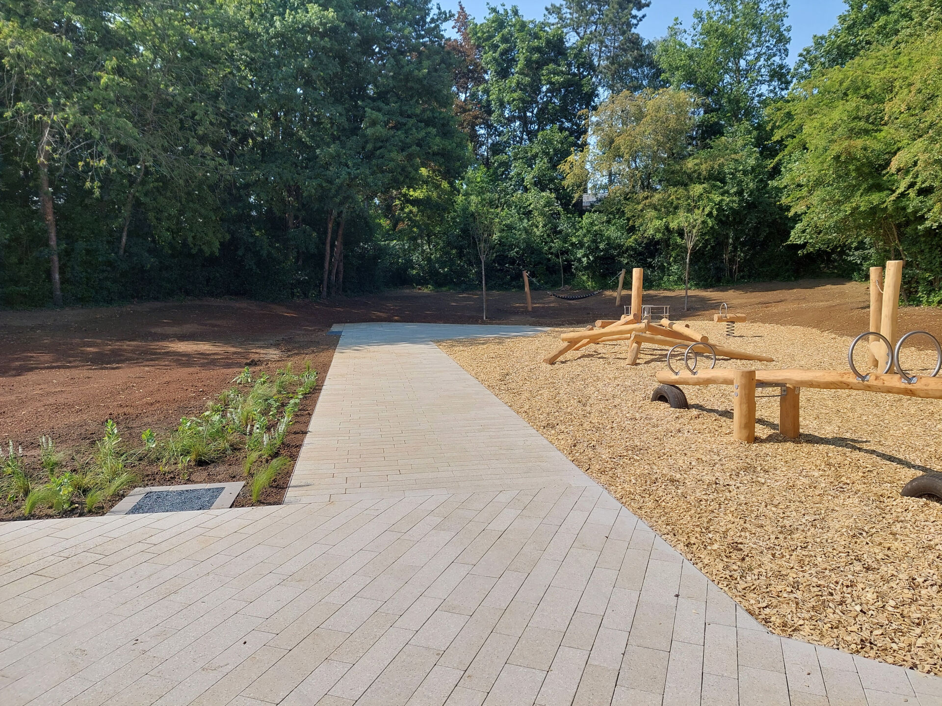 Tragelux Construction — Foto 12