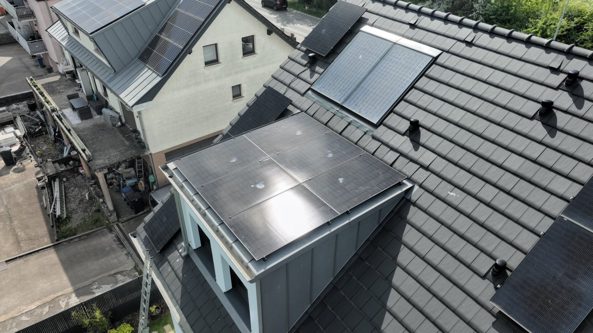 Home Hybrid Building — photo 13