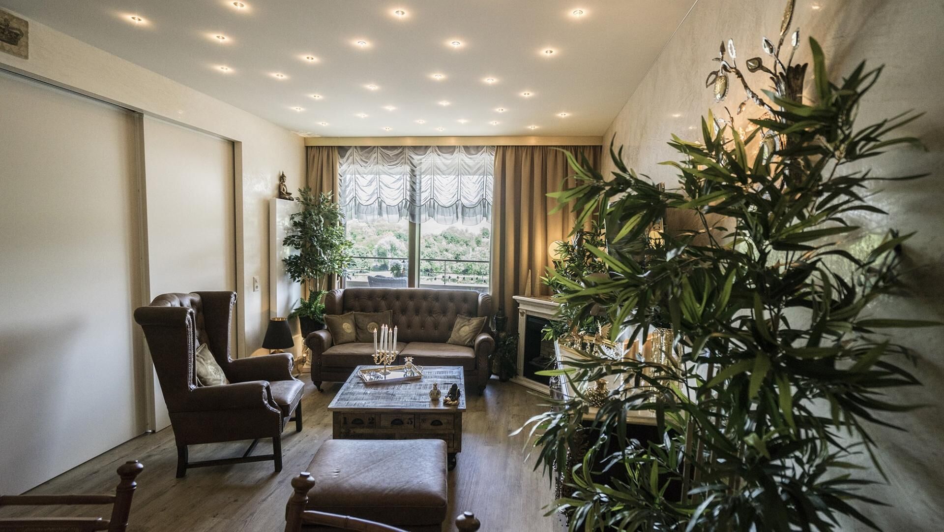 Ceiling, Wall, and Floor Renovation. in Schengen