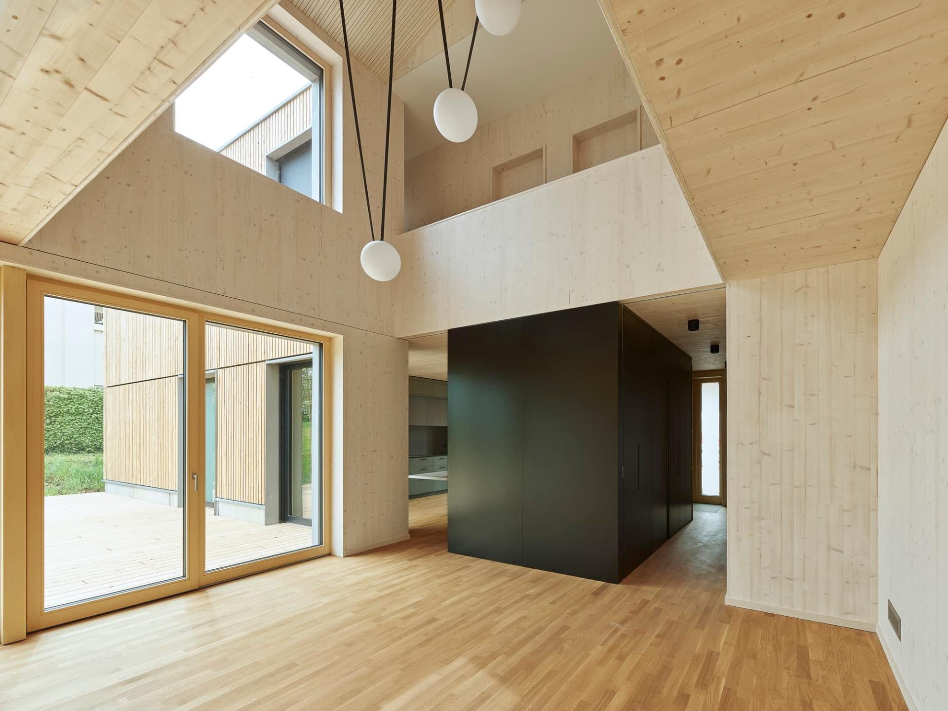 Schlüsselfertiger Holzbau in Bertrange